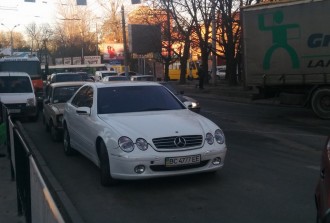 w220-2.jpg