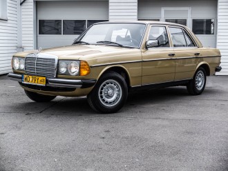 mercedes-230-w123-02.jpg