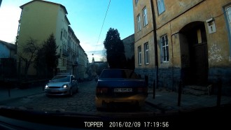 2016_0209_171737_001.MOV_snapshot_02.20_[2016.02.09_22.42.00].jpg