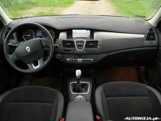 renault-laguna-iii-grandtour-08.jpg