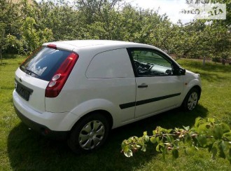 ford_fiesta__157034919f.jpg