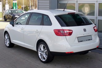 Seat_Ibiza_6J_ST_1.2_TSI_Ecomotive_Sport_Candyweiß_Heck.JPG