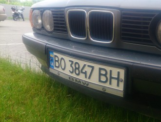 355e749s-960.jpg