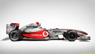 vodafone_mclaren_mercedes_mp4-24_-_side_view_-_a4__300dpi.jpg