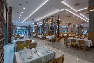 restaurant_4.jpg