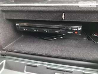 land-rover_discovery__233331196fx.jpg