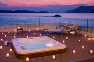 valamar-dubrovnik-president-jacuzzi.jpg