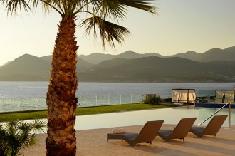 valamar-dubrovnik-president-pool-view.jpg