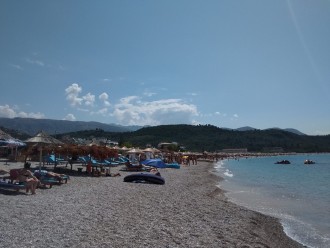 Lavardi beach.jpg