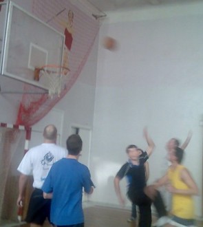050.jpg