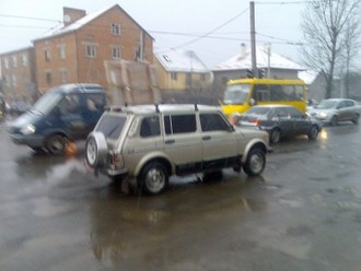 050.jpg