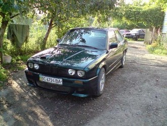mycar[01]r.JPG