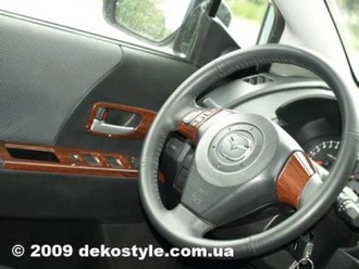 mazda5_4.jpg