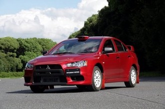 Carscoop_EVOX_GROUPN_0.jpg