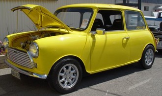 1976-Austin-Mini-Yellow-hu-sy.jpg