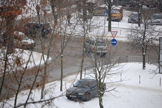 x_cc34d010.jpg