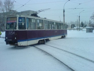 auto002.jpg