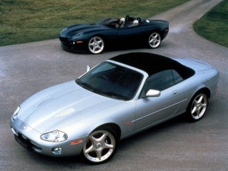 jaguar_xkr_03.jpg