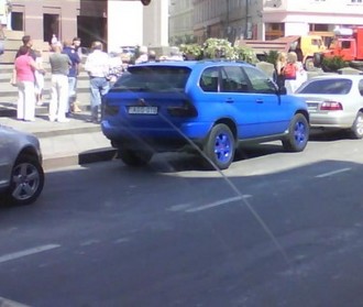 bmw.JPG