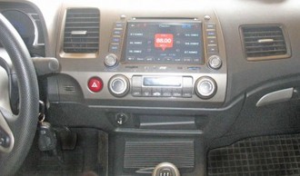 Honda_Civic_7722_inside1_big.jpg