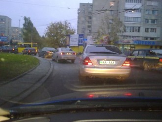 19102010206.jpg