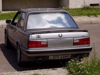bmw.jpg