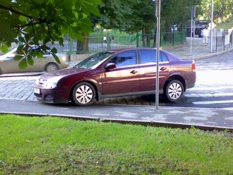20062011210.jpg