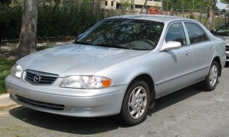 800px-00-02_Mazda_626_LX.jpg