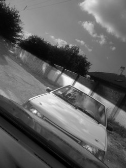 y_033268b0.jpg