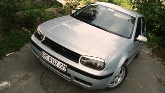 z_772573f0.jpg