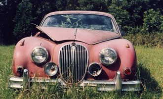 jaguar mark II.jpg