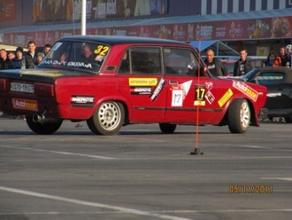 y_f5920d23.jpg
