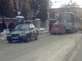 08022012070.jpg