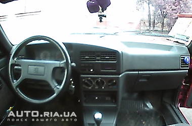 37111667bx.jpg
