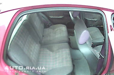 37111723bx.jpg