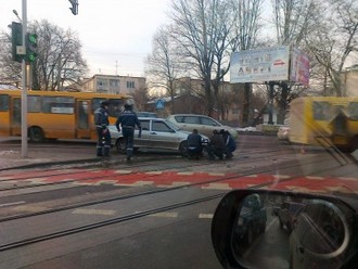 21022012857.jpg