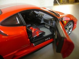Scuderia12.jpg