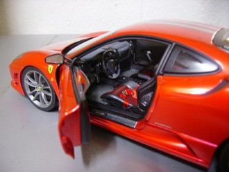 Scuderia3.jpg