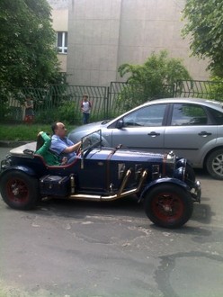 30052010071.jpg