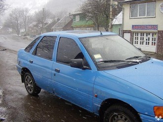 2002_4b.jpg