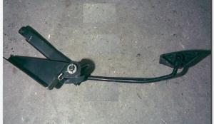 pedal-akseleratora.jpg