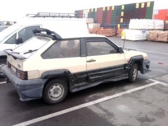 lada1.jpg