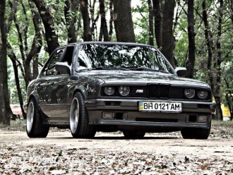 e30.jpg