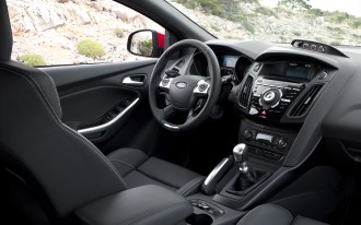 Ford-Focus-ST-2013-Interior-3.jpg