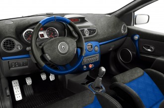 clio-renault-sport-197-f1-team-r27-interior1 my.jpg