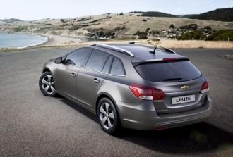 foto-chevrolet-cruze-wagon_01.jpg