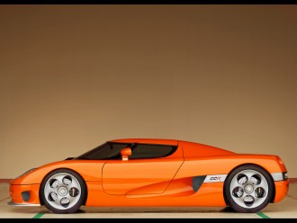 2004-Koenigsegg-CCR-2.jpg