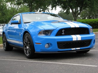 2011-ford-shelby-gt500-first-drive_100313218_l (1).jpg