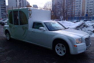 300c-kareta4.jpg