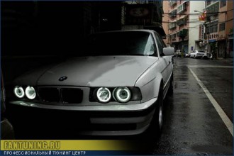 bmw-e34-angel-eyes-1-1.jpg